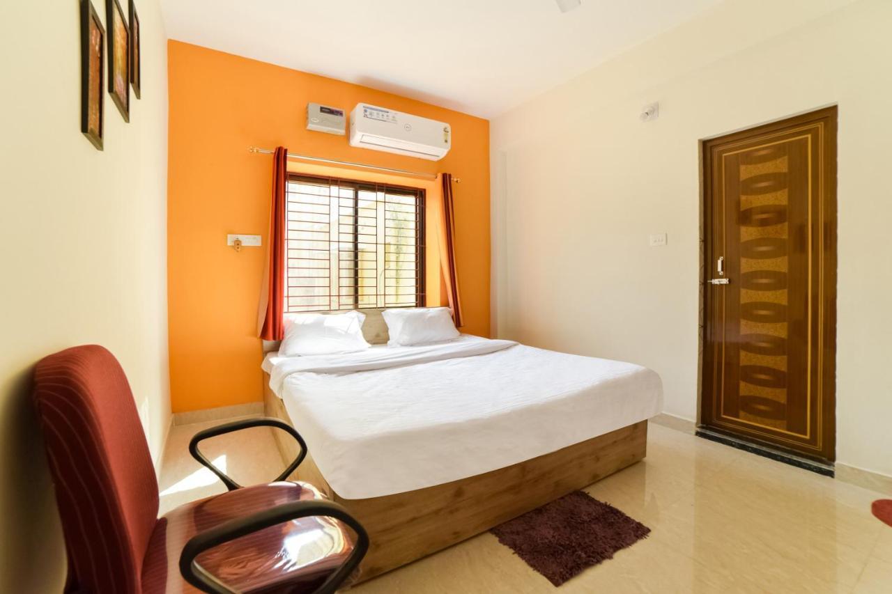 Oyo Home Shining Crystal Near Airport Bhubaneswar Exterior foto